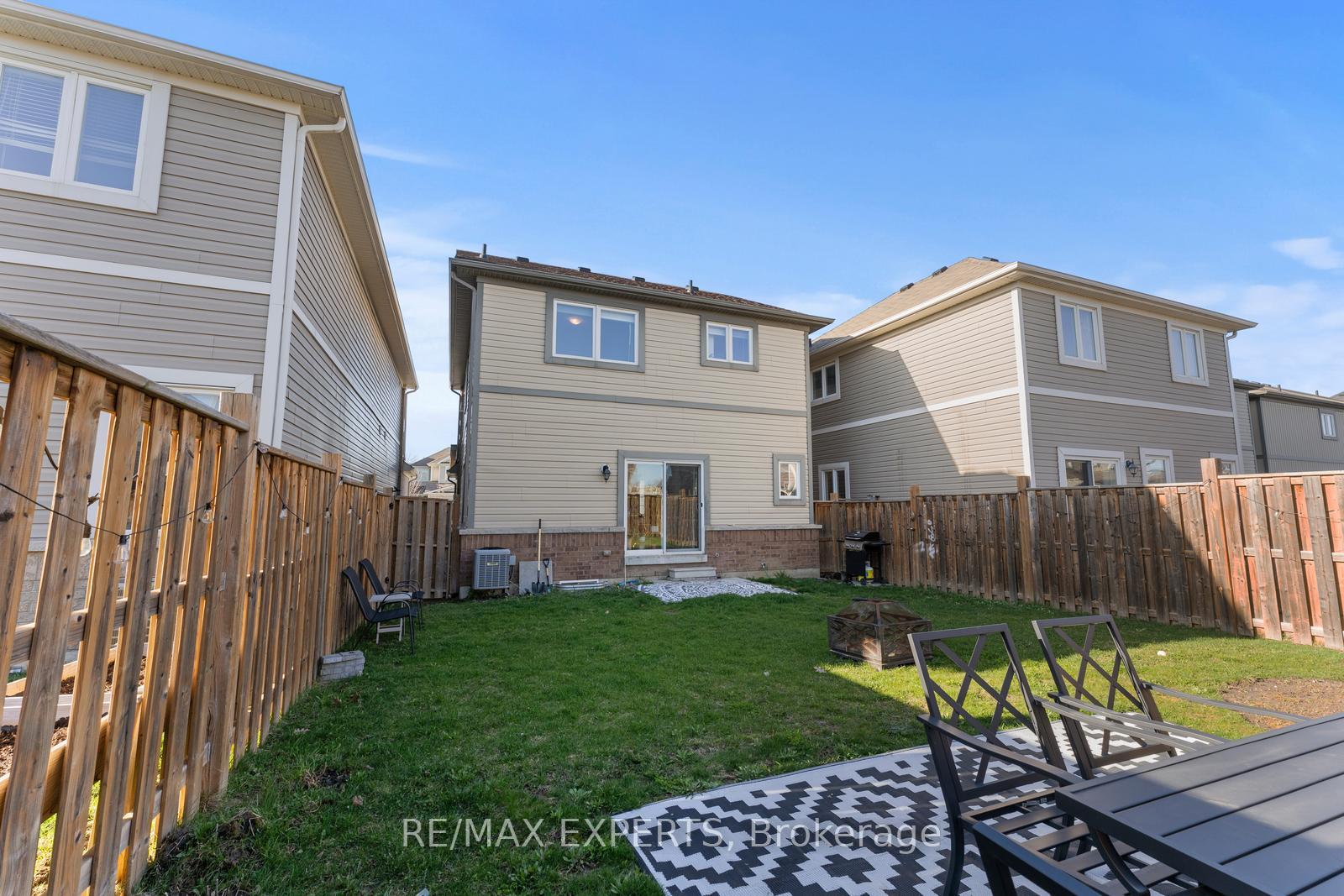 Photo 42 of 11 Warman Street, New Tecumseth, Alliston — HOMEH
