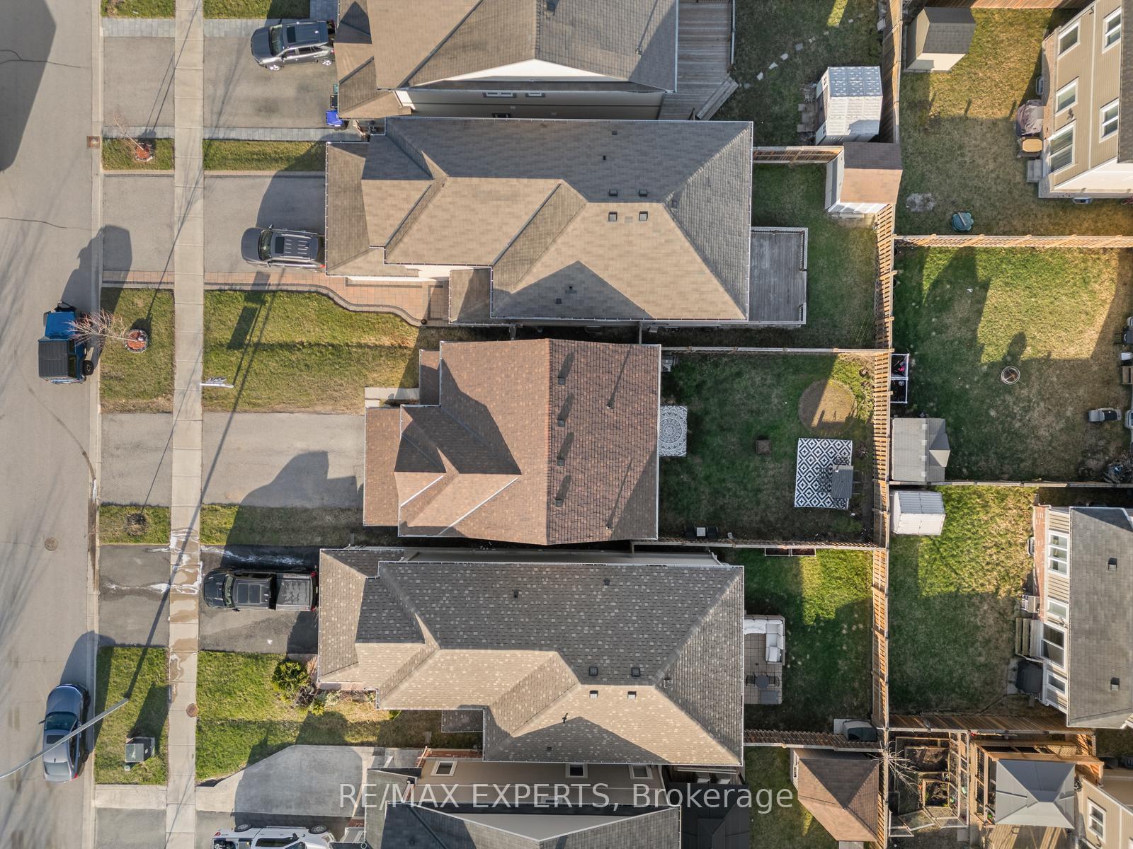 Photo 43 of 11 Warman Street, New Tecumseth, Alliston — HOMEH