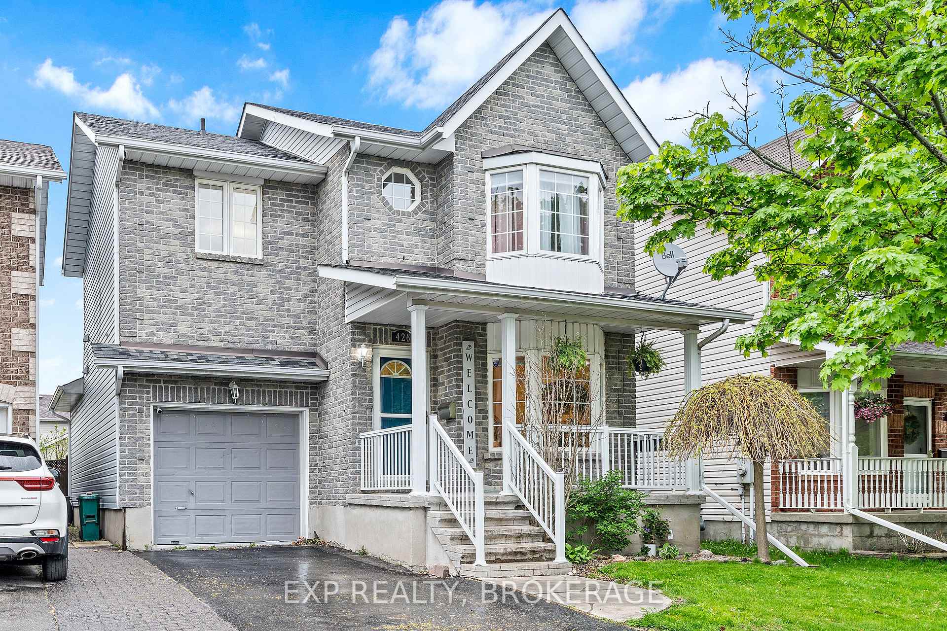 Front of 426 Fieldstone Drive