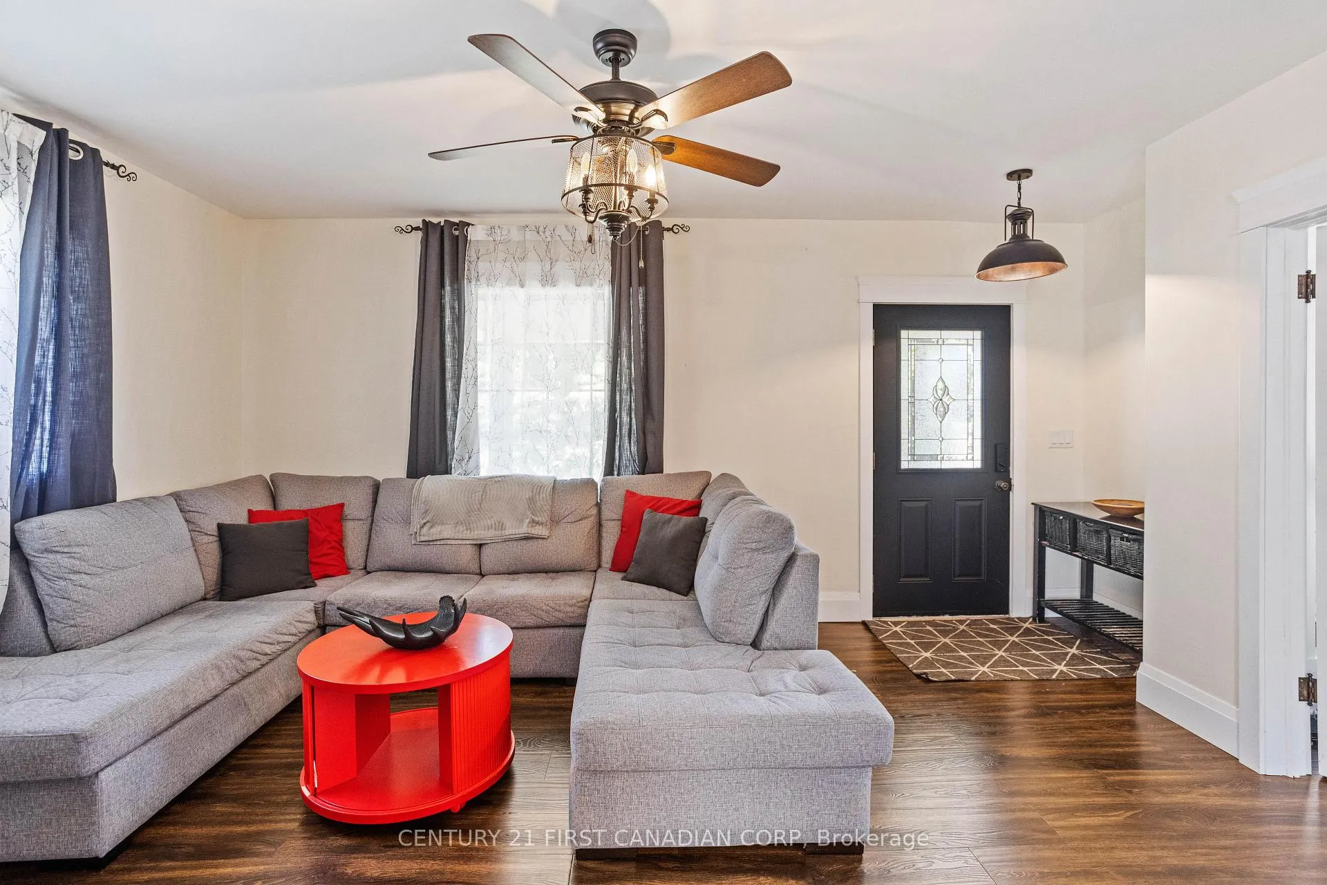Photo 11 of 3199 Mount Carmel Drive, North Middlesex, Mount Carmel — HOMEH