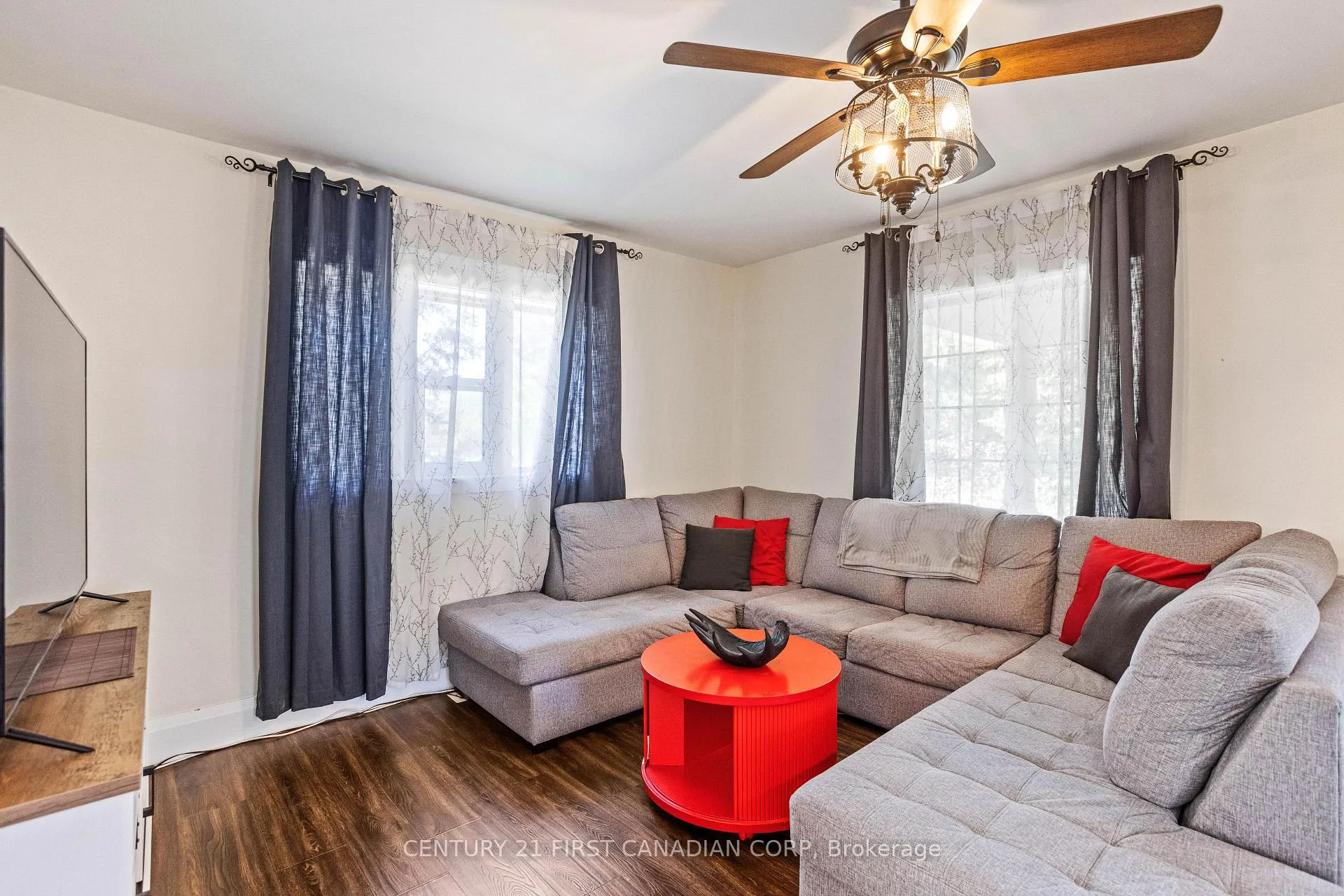 Photo 12 of 3199 Mount Carmel Drive, North Middlesex, Mount Carmel — HOMEH