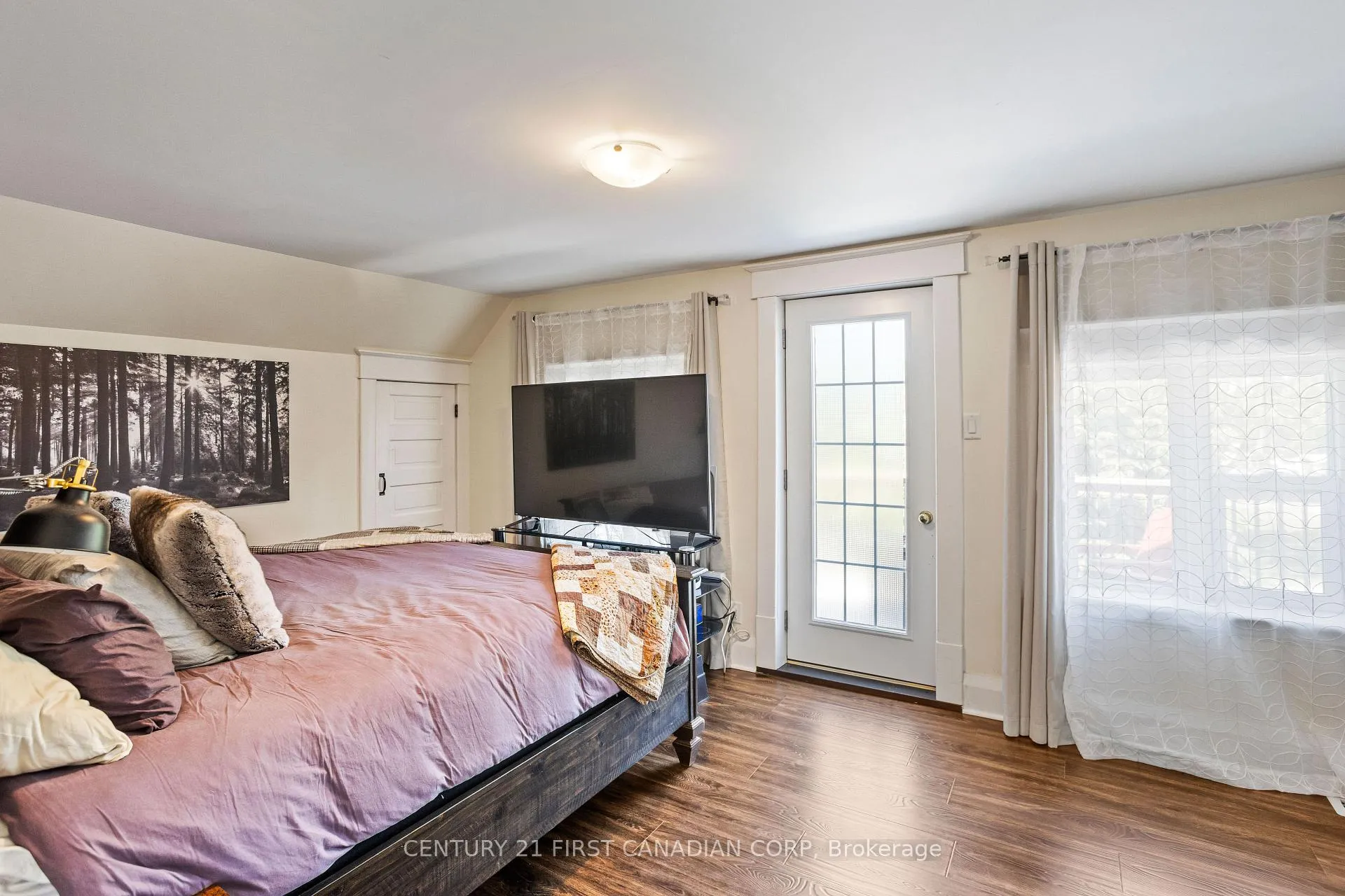 Photo 29 of 3199 Mount Carmel Drive, North Middlesex, Mount Carmel — HOMEH