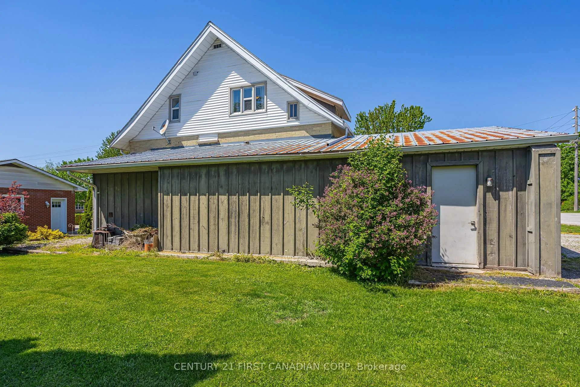 Photo 38 of 3199 Mount Carmel Drive, North Middlesex, Mount Carmel — HOMEH