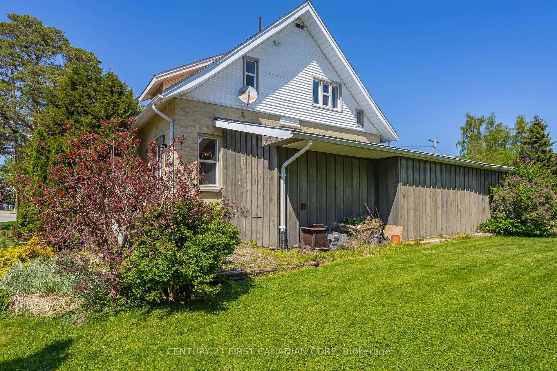 Photo 39 of 3199 Mount Carmel Drive, North Middlesex, Mount Carmel — HOMEH