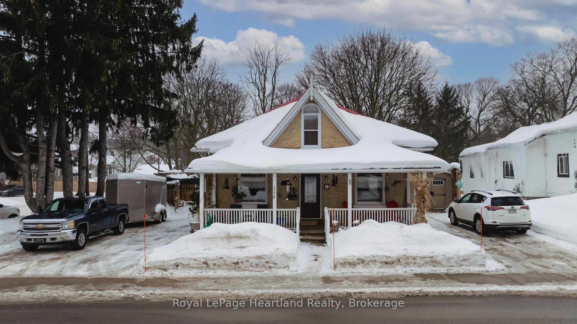 Photo 1 of 258 Edward Street, North Huron, Wingham — HOMEH