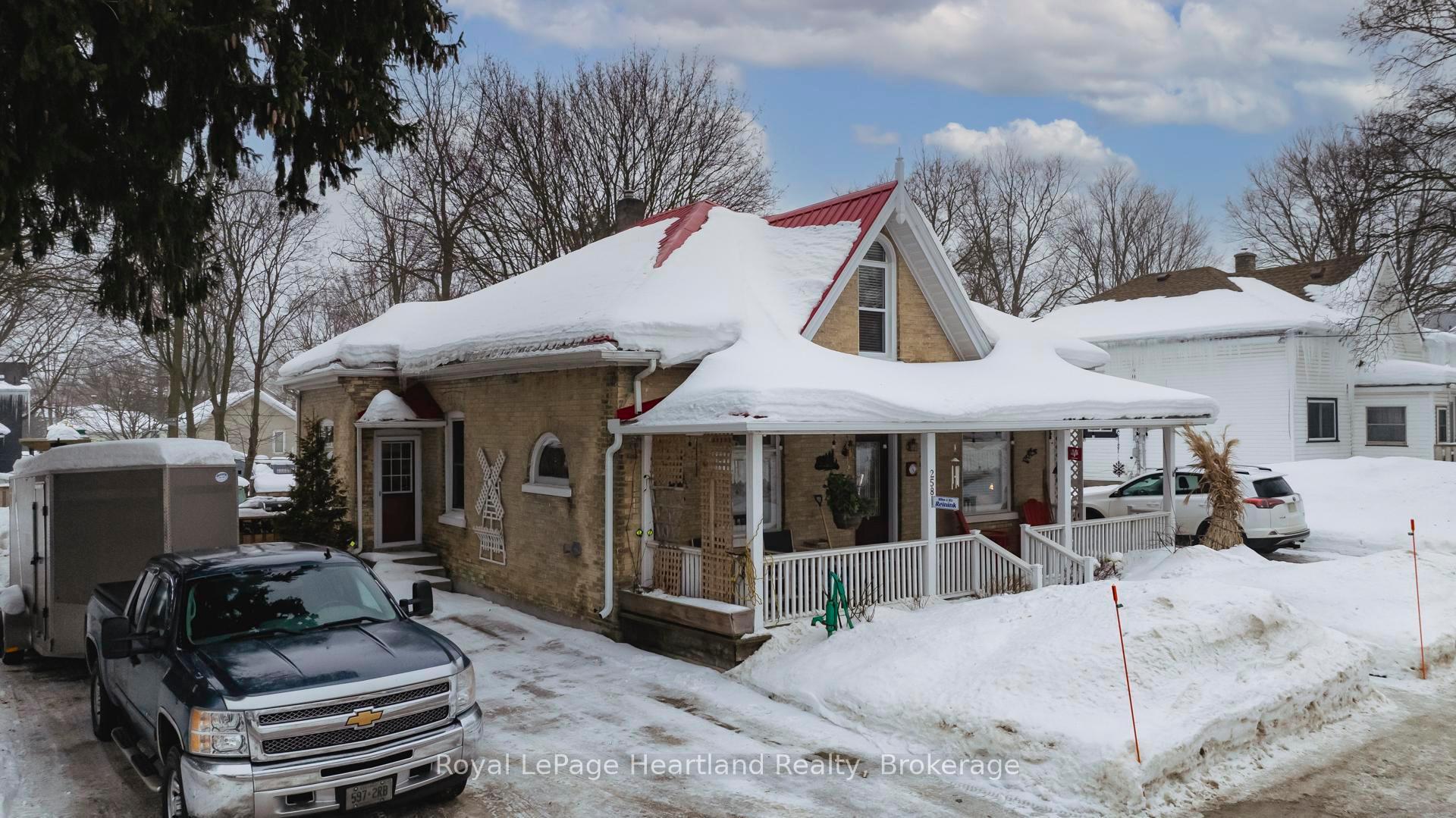 Photo 2 of 258 Edward Street, North Huron, Wingham — HOMEH
