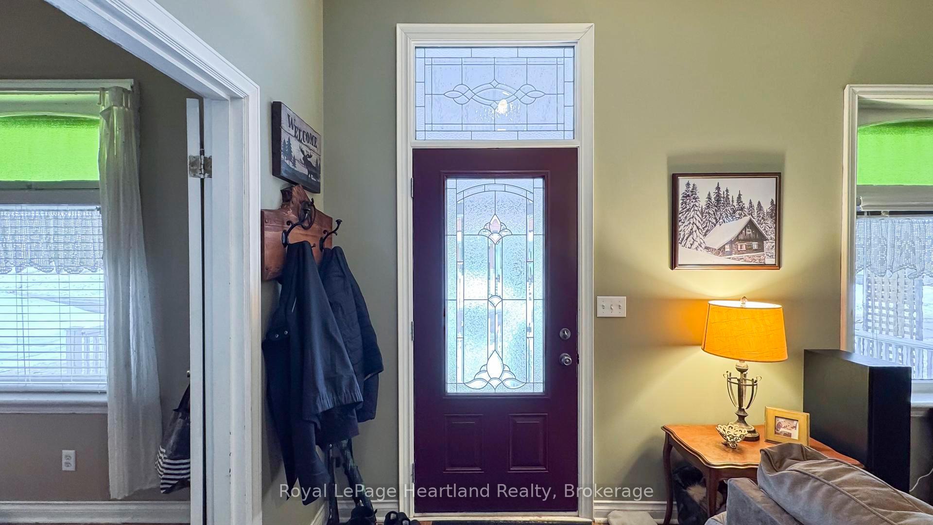 Photo 3 of 258 Edward Street, North Huron, Wingham — HOMEH