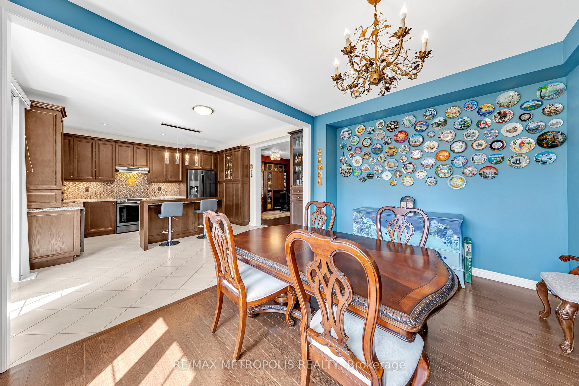 Photo 11 of 44 Atkinson Crescent, New Tecumseth, Alliston — HOMEH