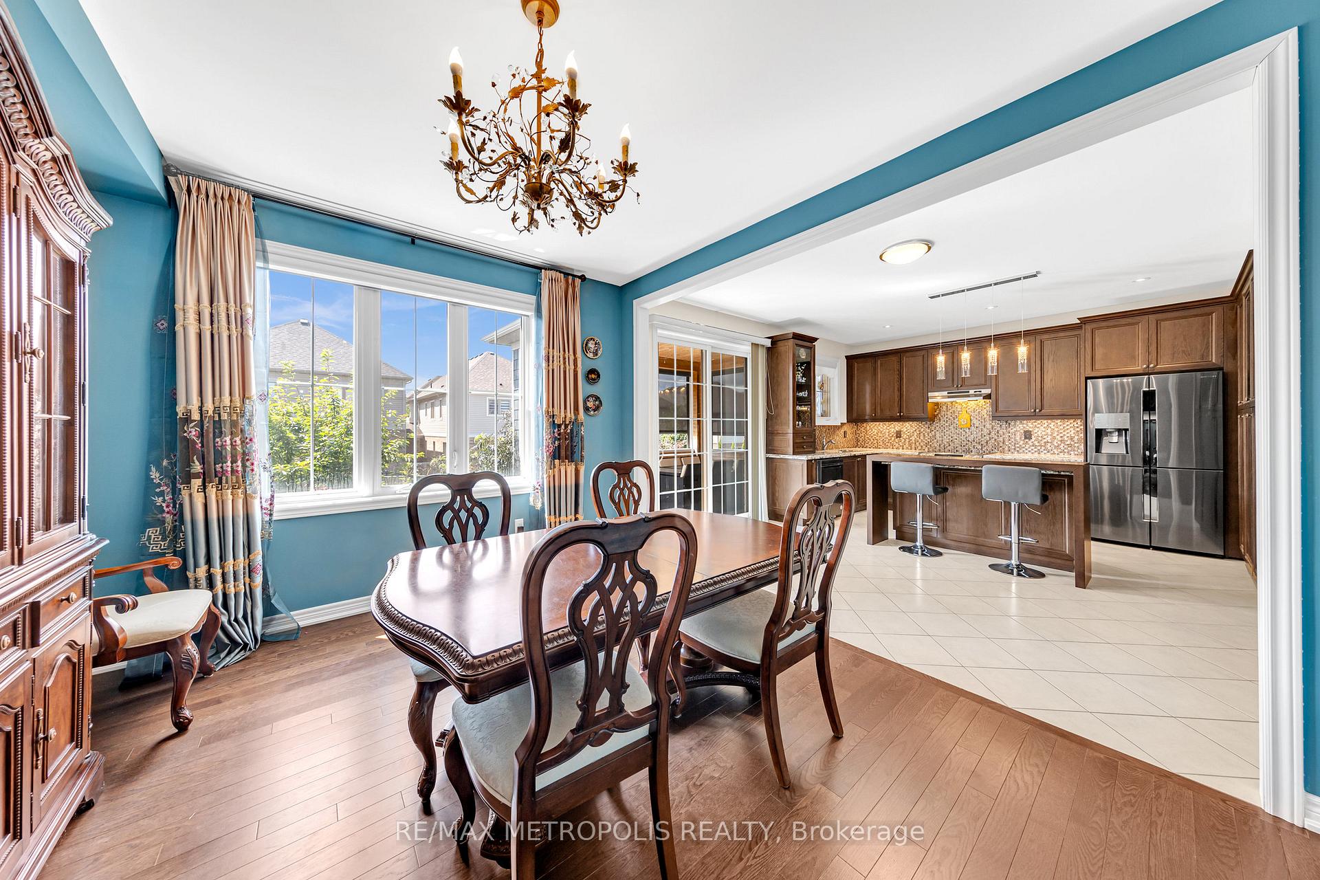 Photo 12 of 44 Atkinson Crescent, New Tecumseth, Alliston — HOMEH