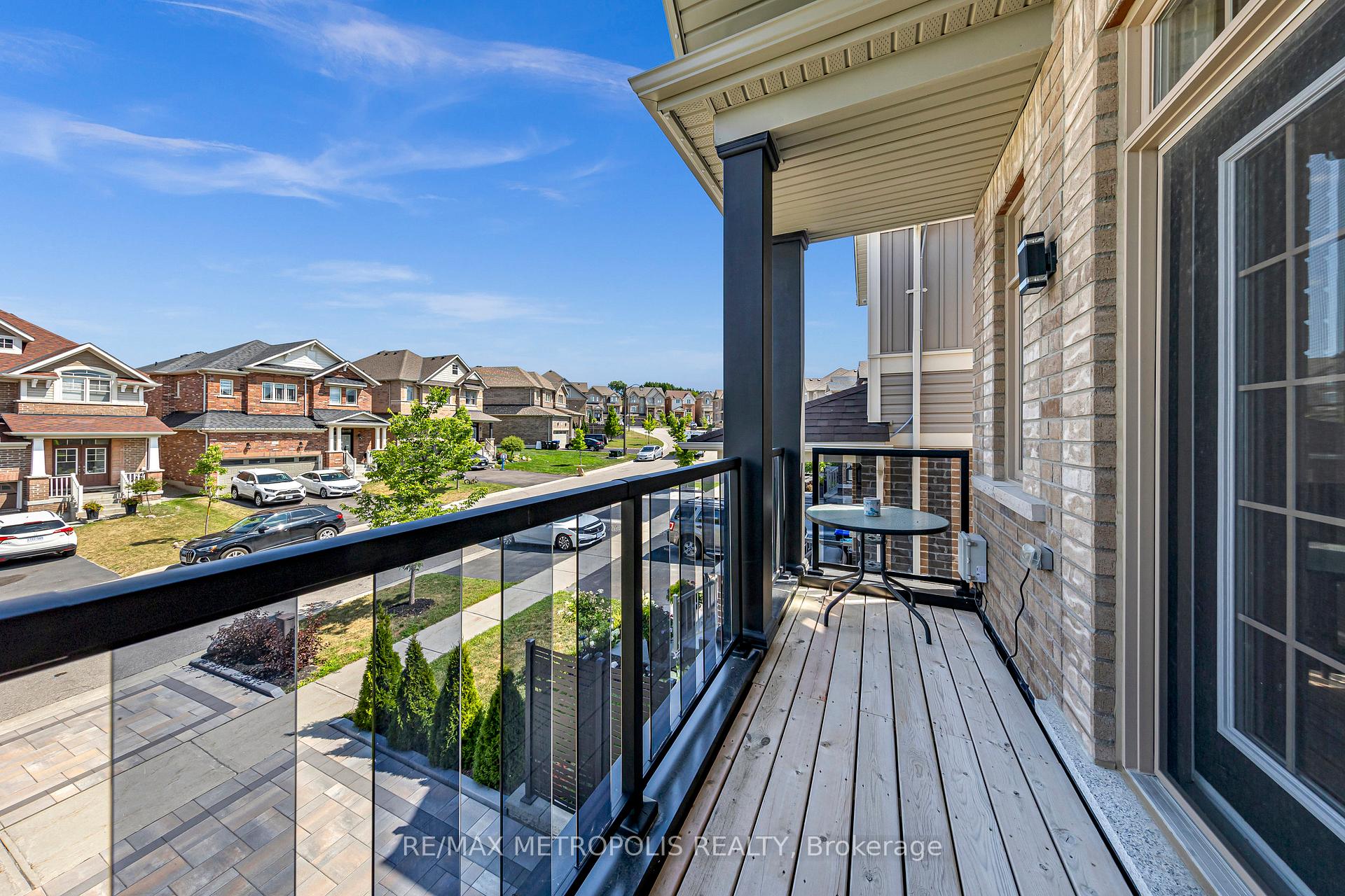 Photo 20 of 44 Atkinson Crescent, New Tecumseth, Alliston — HOMEH