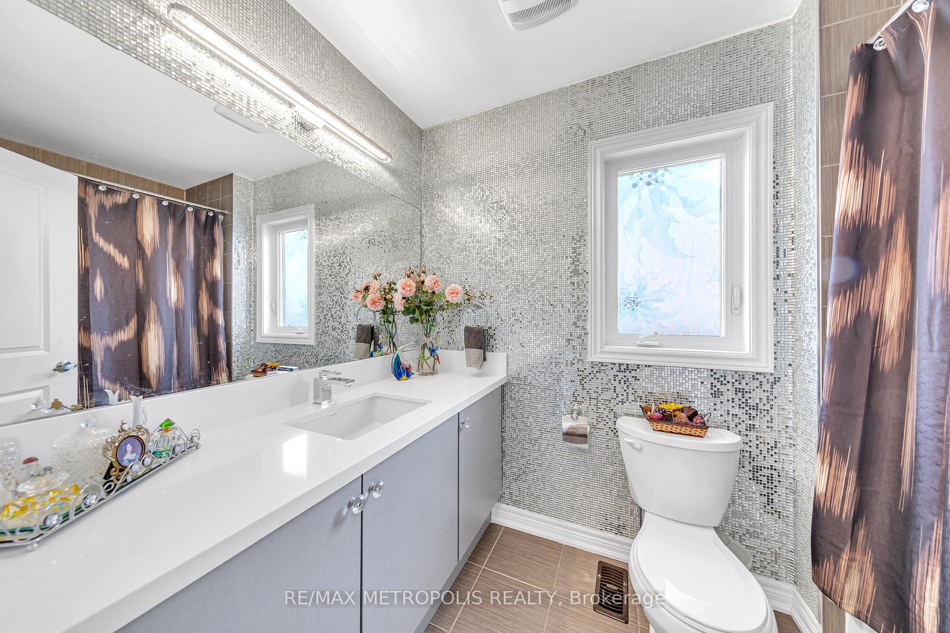 Photo 29 of 44 Atkinson Crescent, New Tecumseth, Alliston — HOMEH