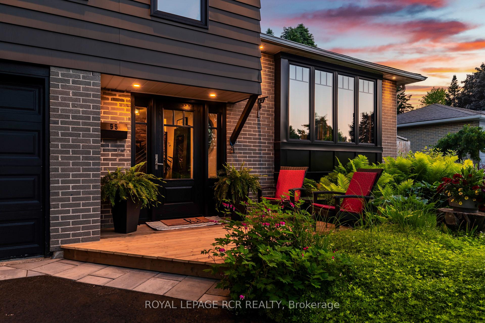 Photo 13 of 55 Rustic Crescent, Orangeville — HOMEH