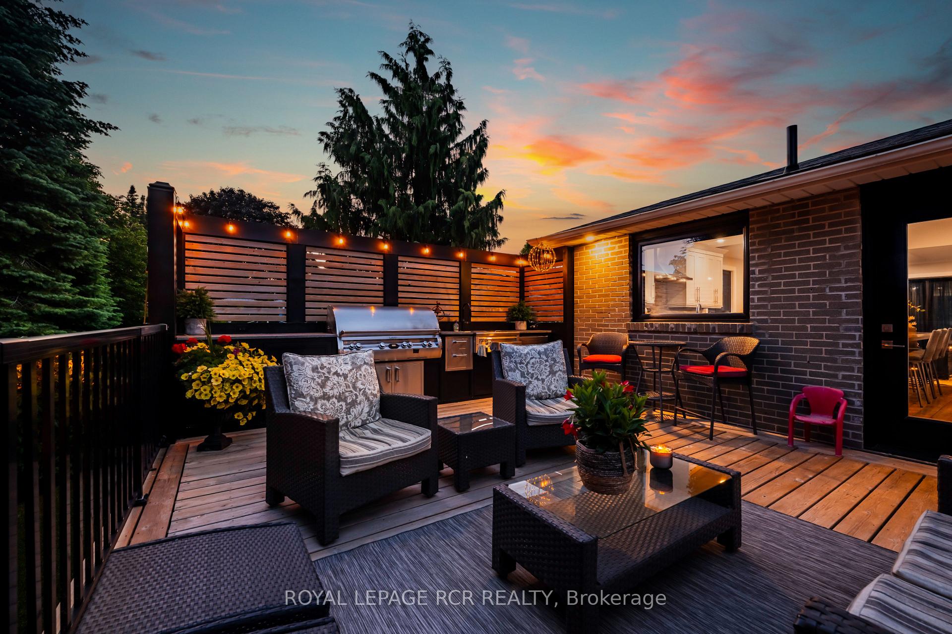 Photo 17 of 55 Rustic Crescent, Orangeville — HOMEH