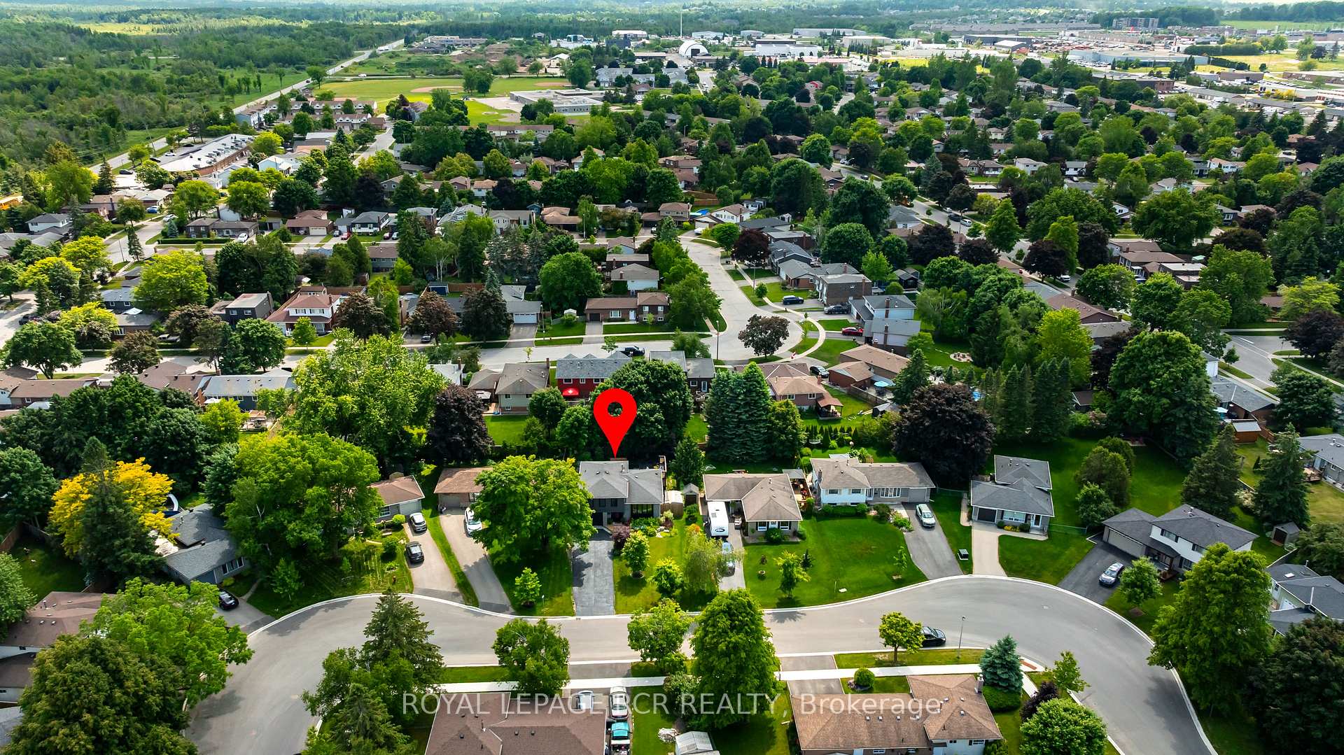 Photo 18 of 55 Rustic Crescent, Orangeville — HOMEH