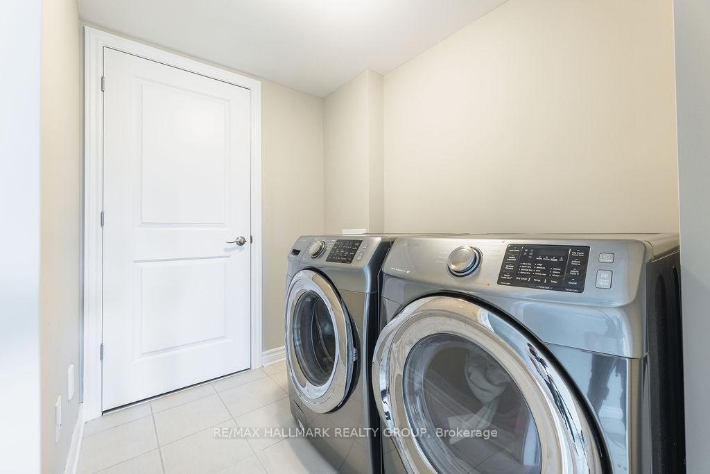 Photo 4 of 215 Yellowcress Way, Ottawa, Avalon West — HOMEH