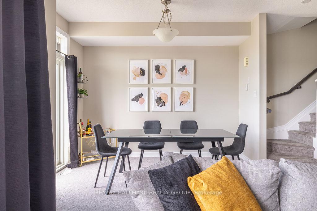 Photo 12 of 215 Yellowcress Way, Ottawa, Avalon West — HOMEH