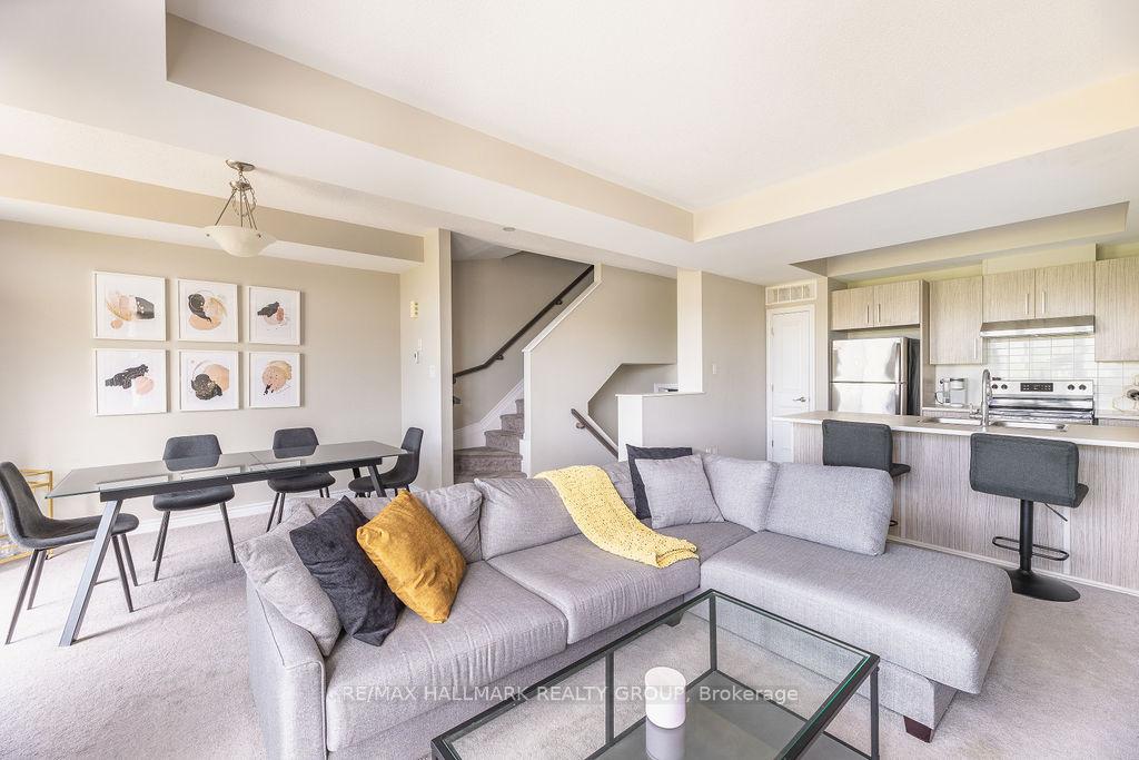 Photo 14 of 215 Yellowcress Way, Ottawa, Avalon West — HOMEH