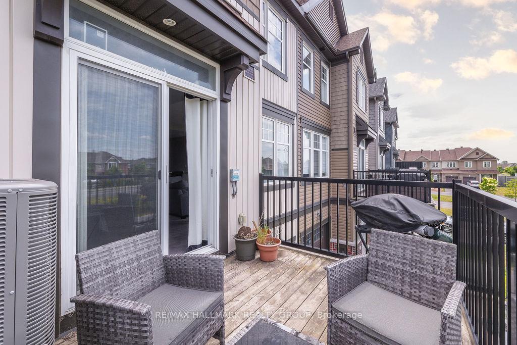 Photo 18 of 215 Yellowcress Way, Ottawa, Avalon West — HOMEH