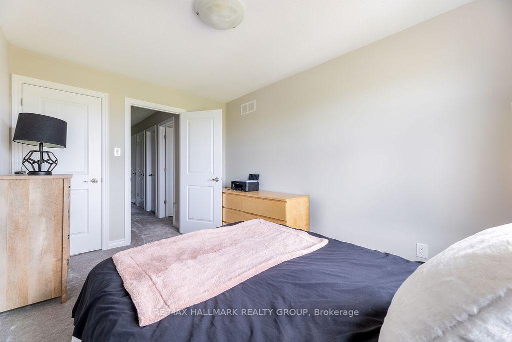 Photo 22 of 215 Yellowcress Way, Ottawa, Avalon West — HOMEH