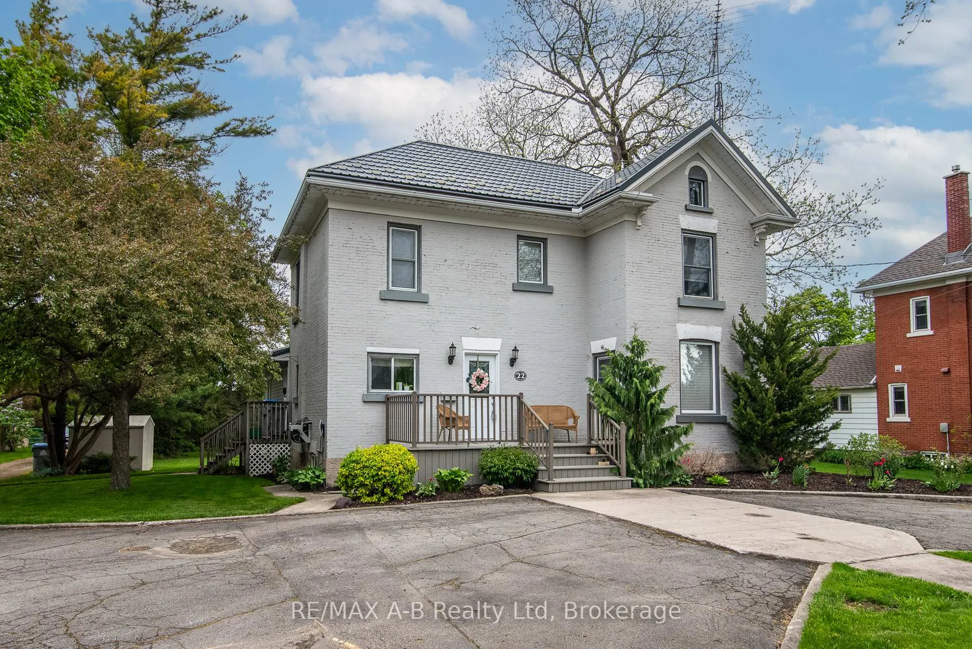 Photo 1 of 22 Mill Street E, Perth East, Milverton — HOMEH