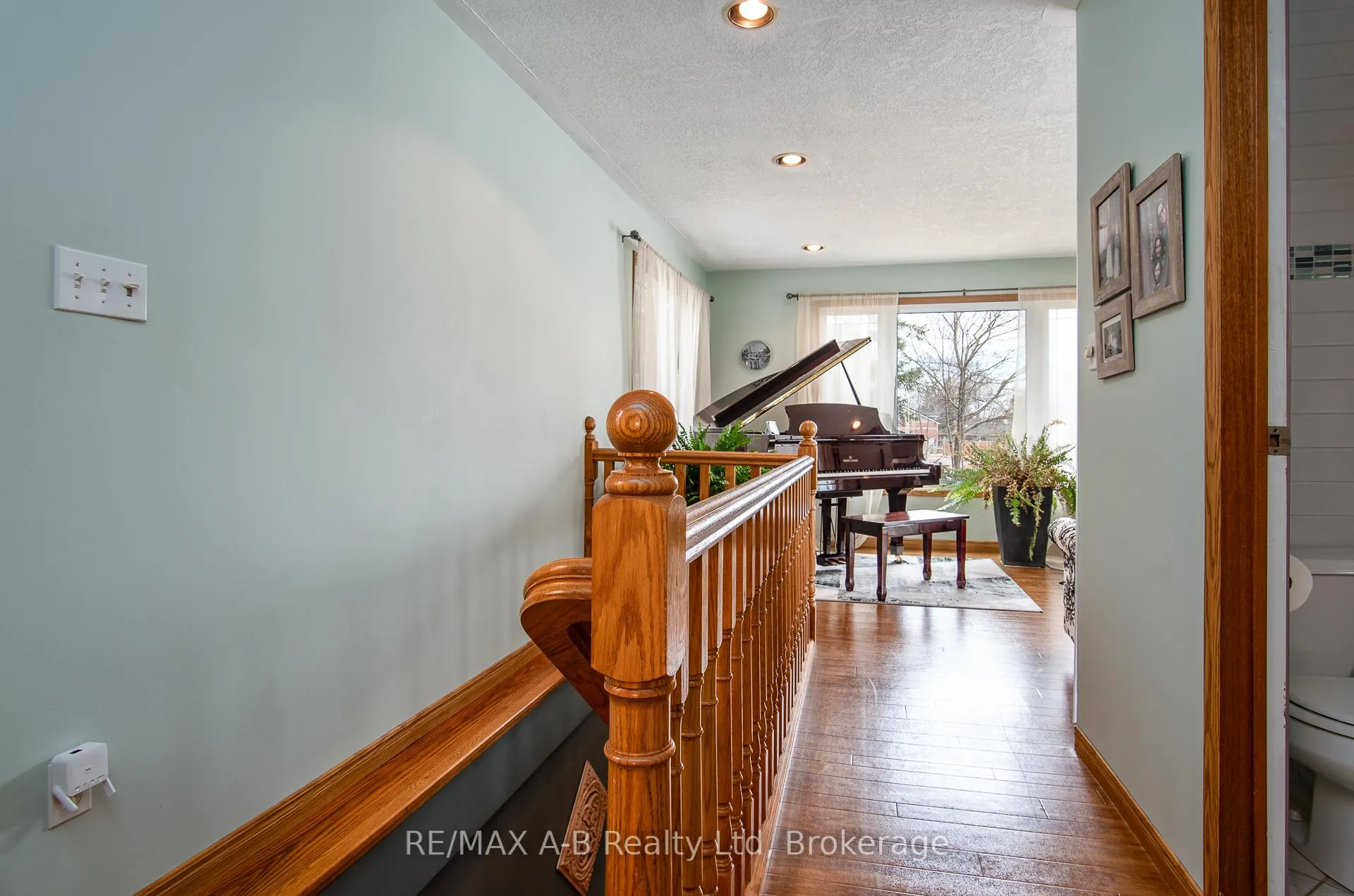 Photo 19 of 22 Mill Street E, Perth East, Milverton — HOMEH