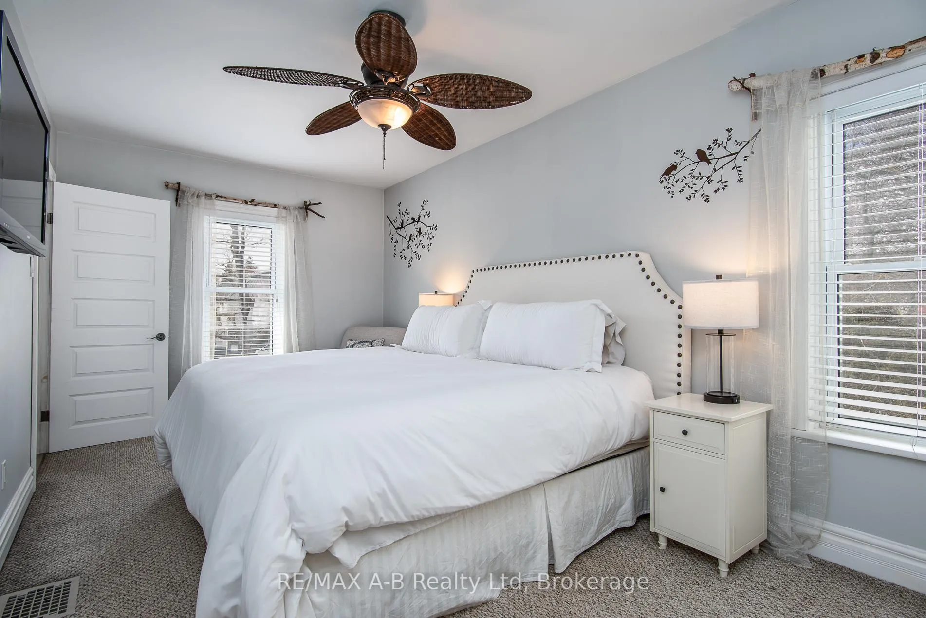 Photo 25 of 22 Mill Street E, Perth East, Milverton — HOMEH
