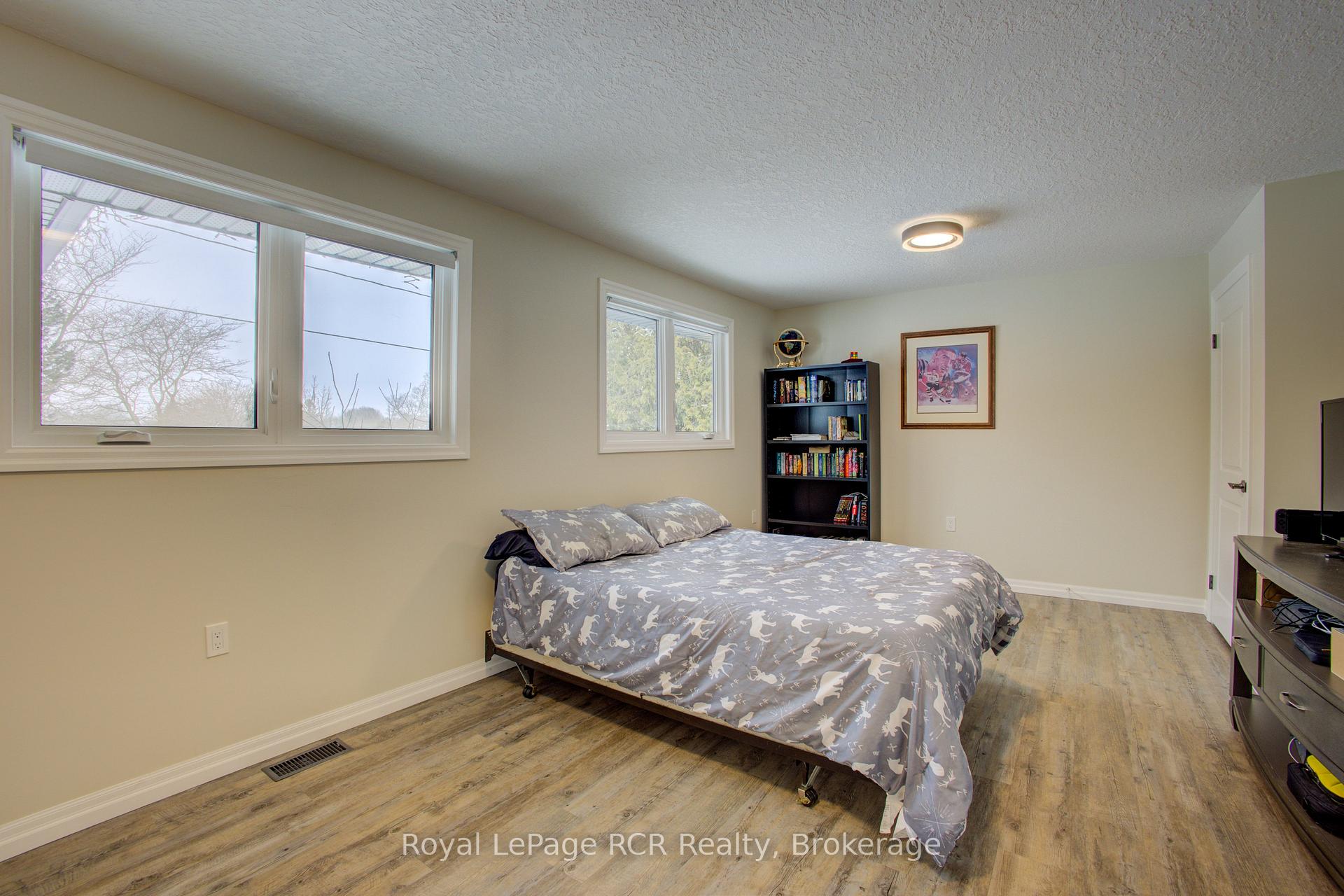 Photo 20 of 620 Elm Avenue N, North Perth, Listowel — HOMEH