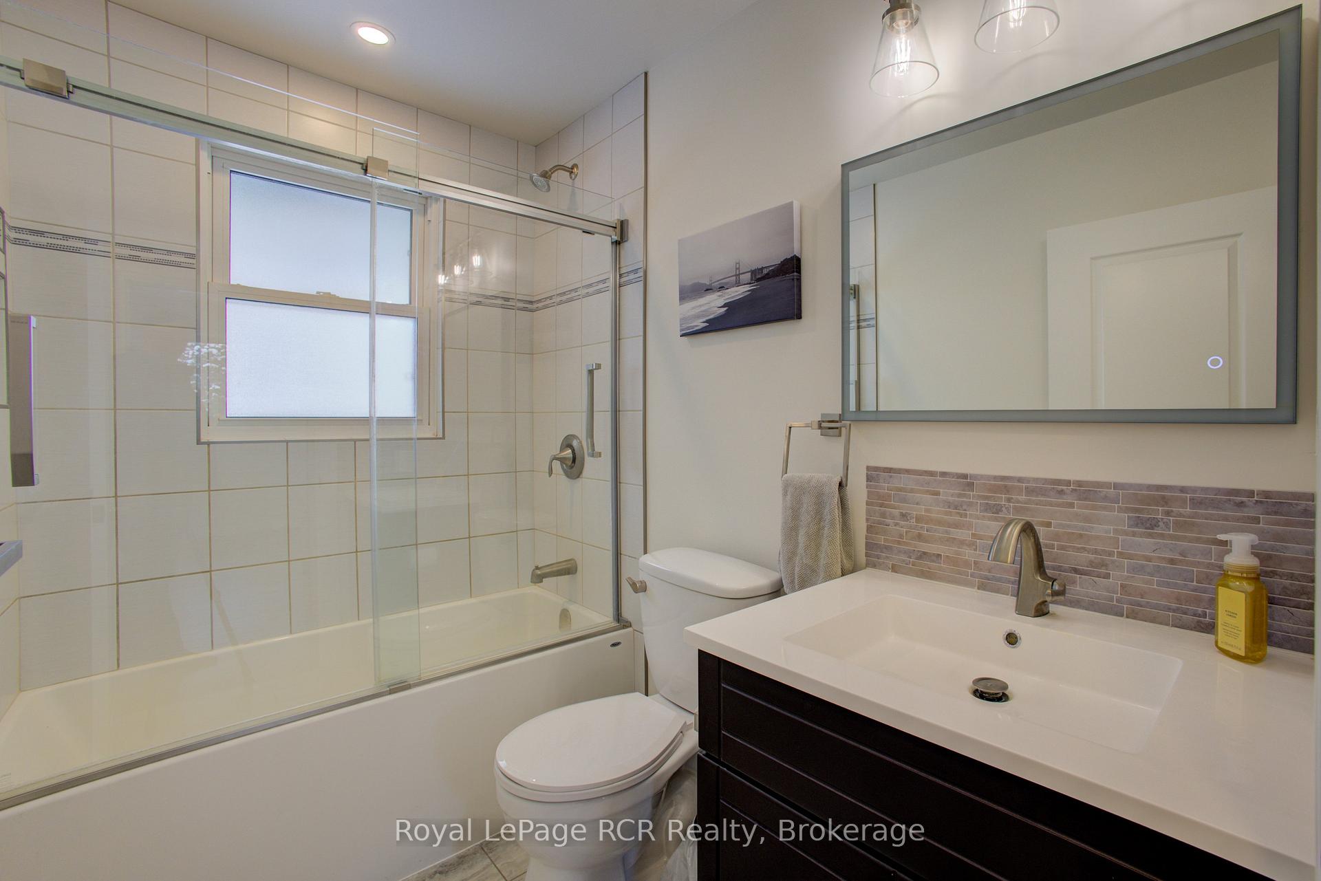 Photo 23 of 620 Elm Avenue N, North Perth, Listowel — HOMEH