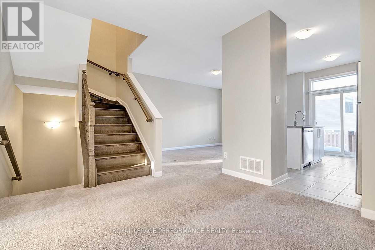 Photo 2 of 114 Aquarium Avenue, Ottawa, Avalon West — HOMEH
