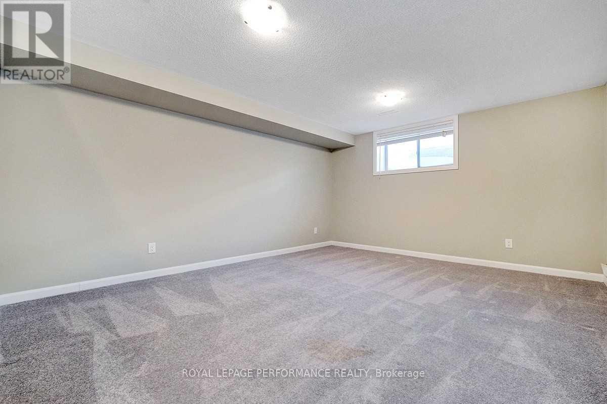 Photo 16 of 114 Aquarium Avenue, Ottawa, Avalon West — HOMEH