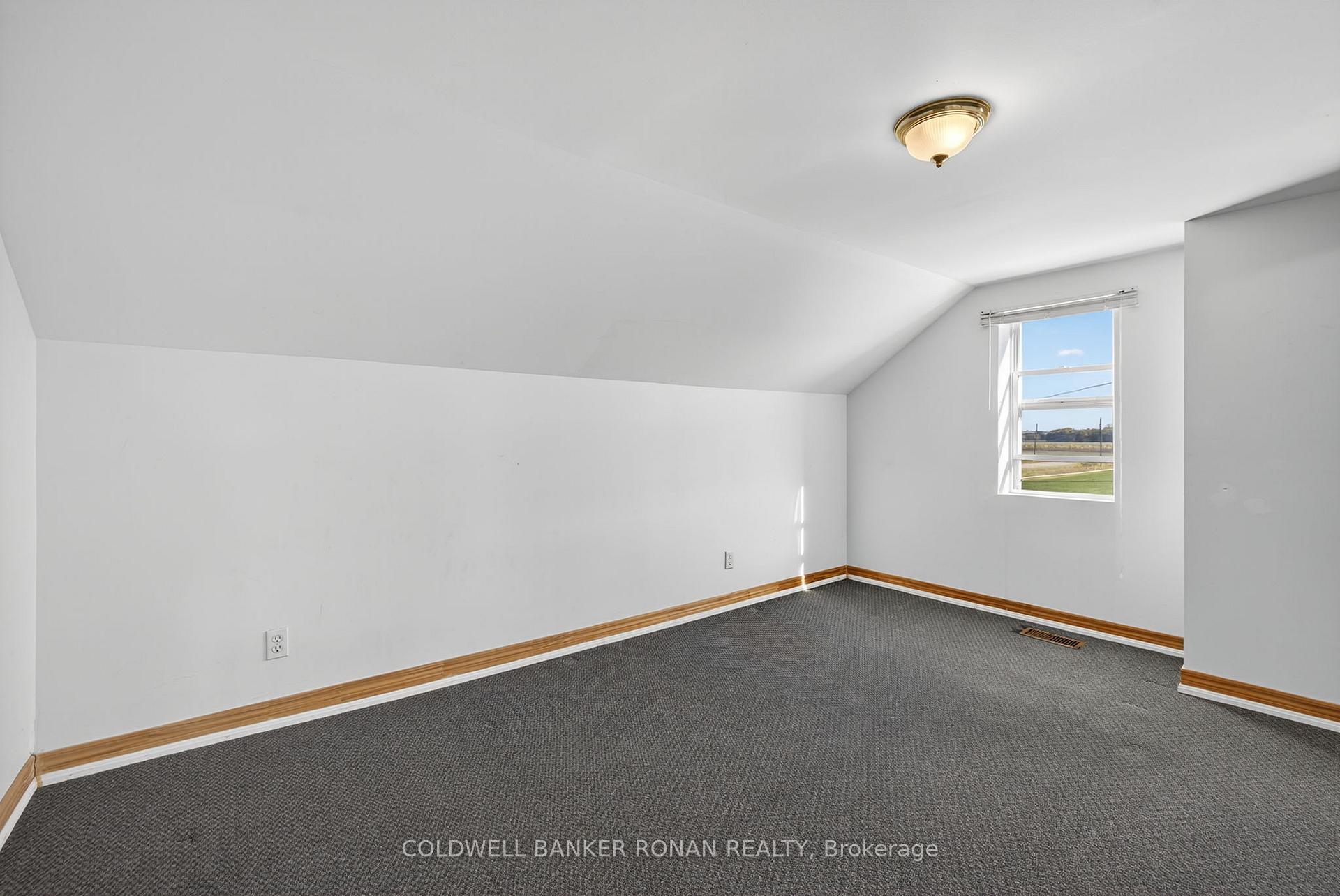 Photo 23 of 5185 10th Line, New Tecumseth, Rural New Tecumseth — HOMEH