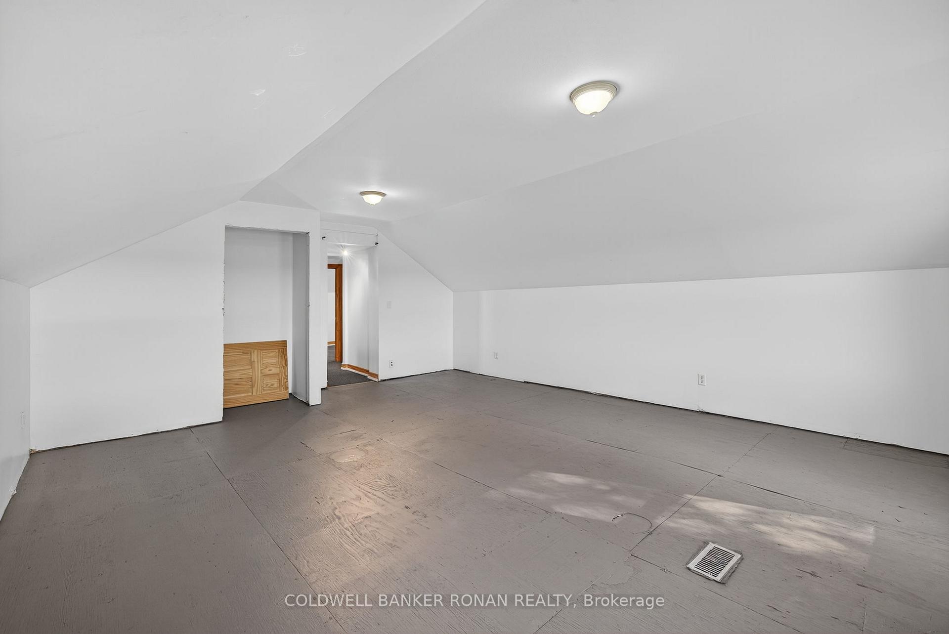 Photo 26 of 5185 10th Line, New Tecumseth, Rural New Tecumseth — HOMEH