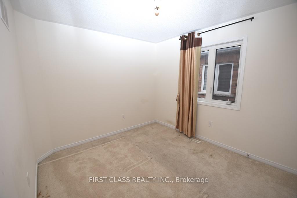 Photo 15 of 70 Peshawar Avenue, Markham, Village Green-South Unionville — HOMEH