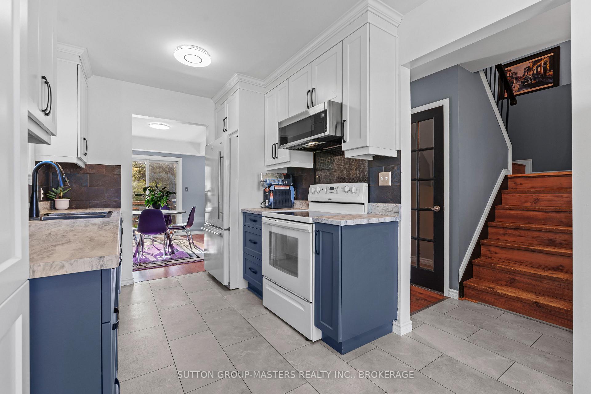 Photo 5 of 732 Cedarwood Drive, Kingston, City Northwest — HOMEH