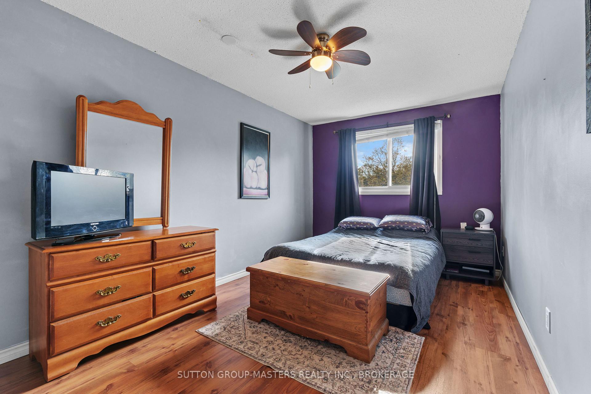 Photo 15 of 732 Cedarwood Drive, Kingston, City Northwest — HOMEH