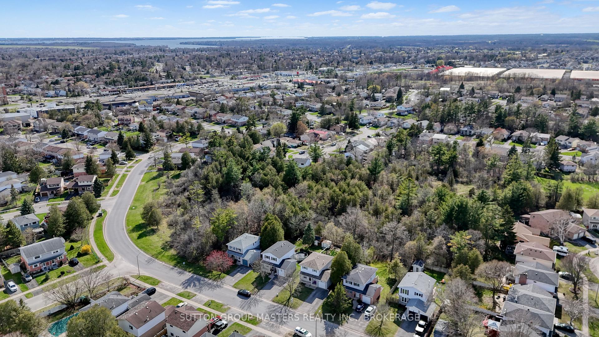 Photo 32 of 732 Cedarwood Drive, Kingston, City Northwest — HOMEH
