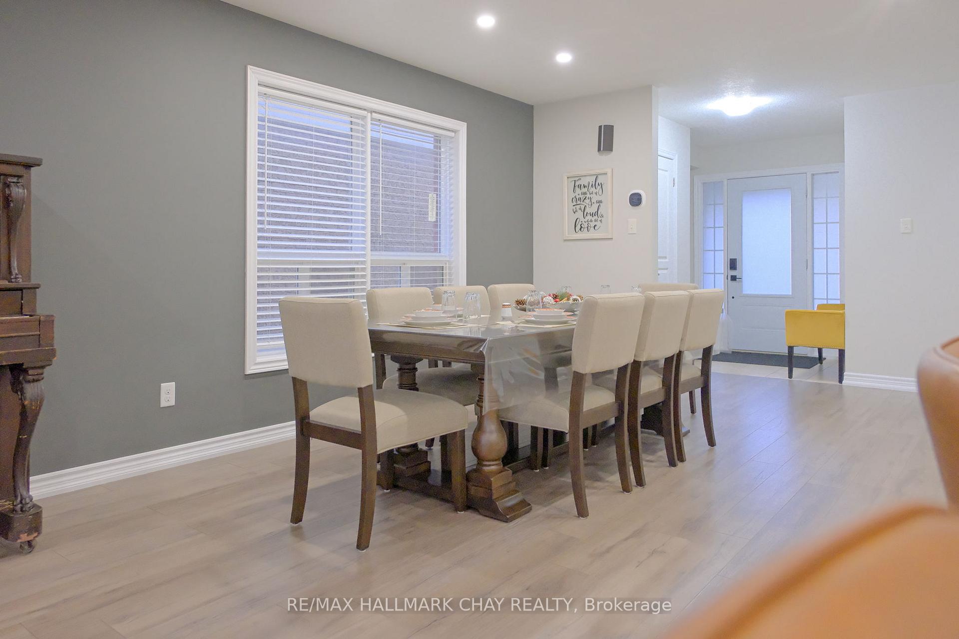 Photo 3 of 75 Anderson Road, New Tecumseth, Alliston — HOMEH