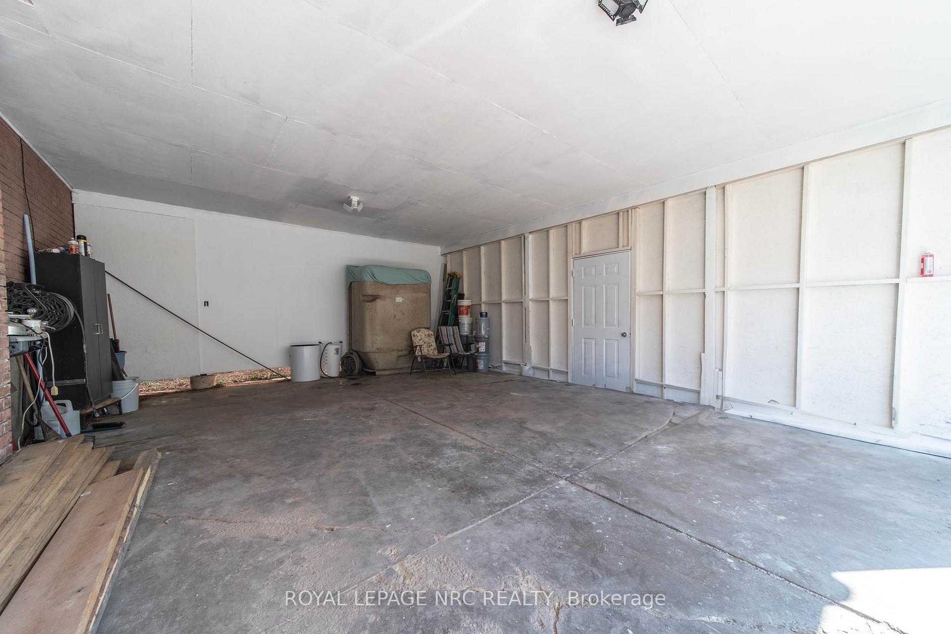 Photo 18 of 6809 Jill Drive, Niagara Falls, Oldfield — HOMEH