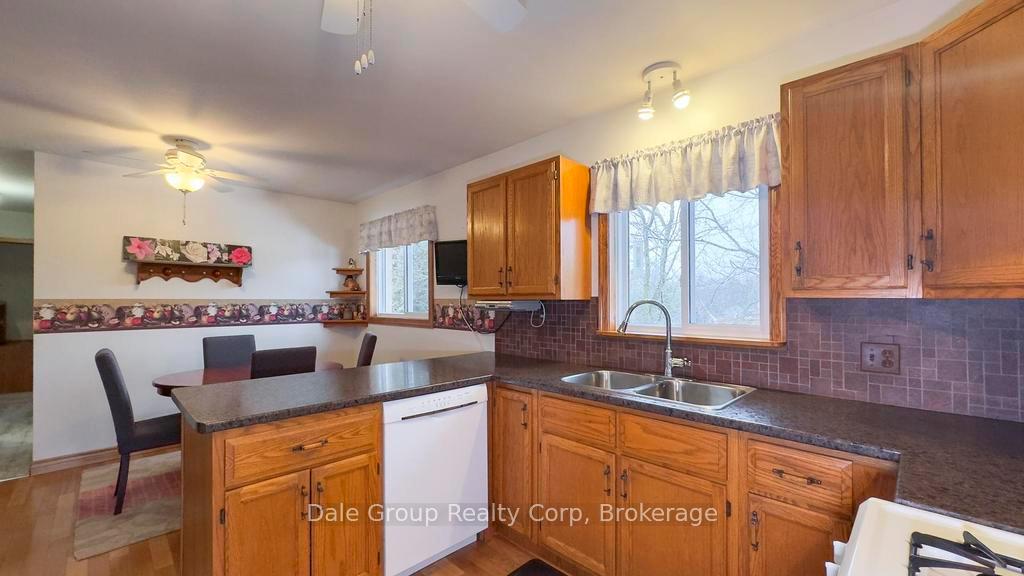 Photo 10 of 25 Jordan (Belgrave) Drive, North Huron, East Wawanosh — HOMEH
