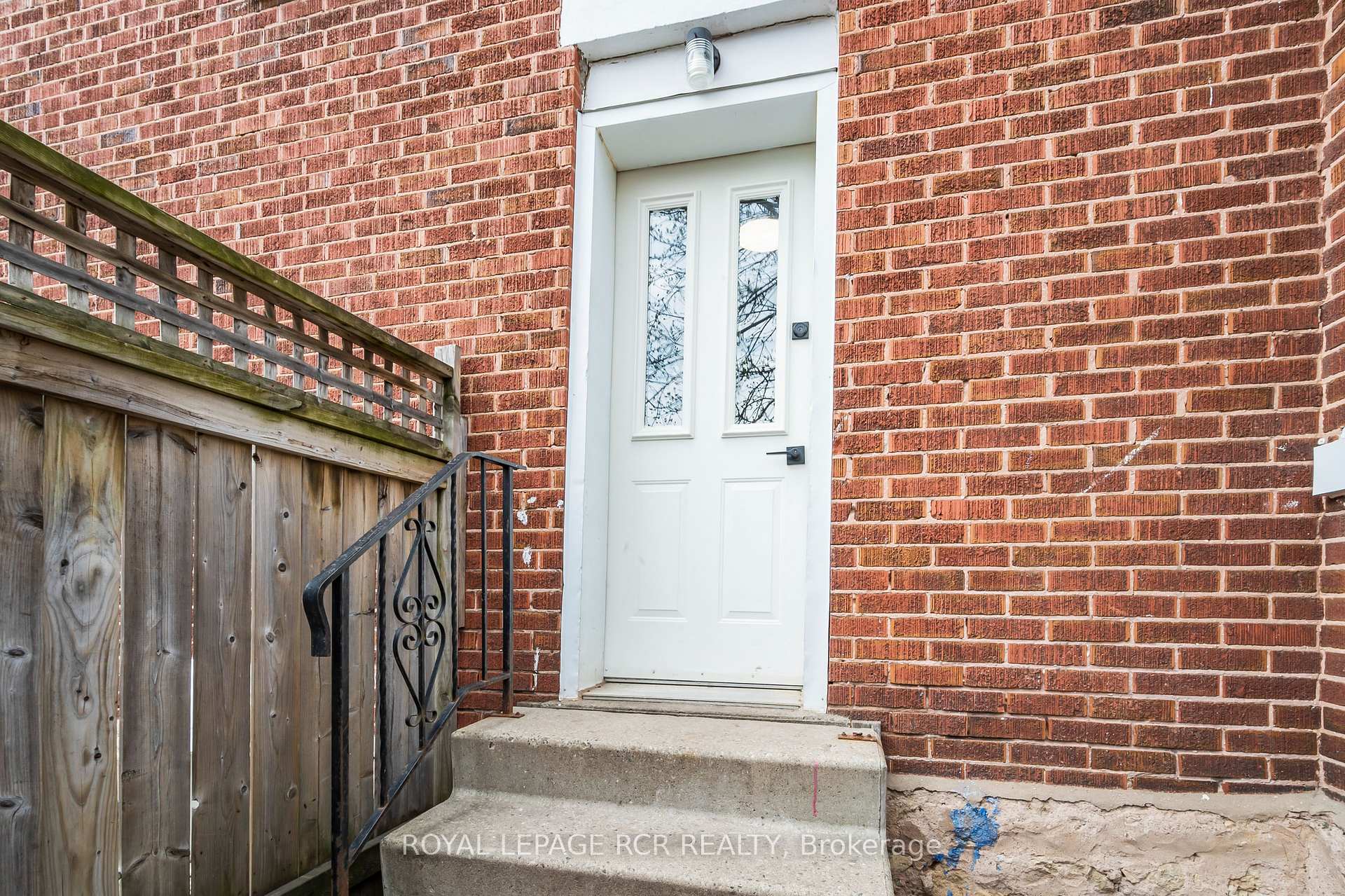 Photo 2 of Unit Main, 95 Mill Street, Orangeville — HOMEH