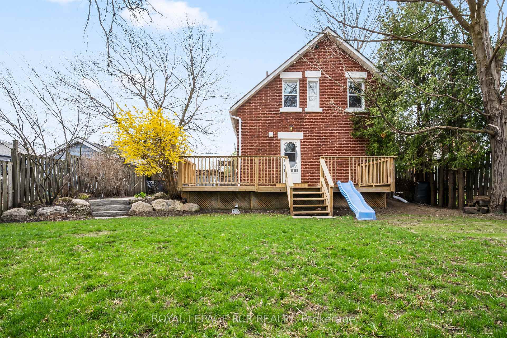 Photo 17 of Unit Main, 95 Mill Street, Orangeville — HOMEH
