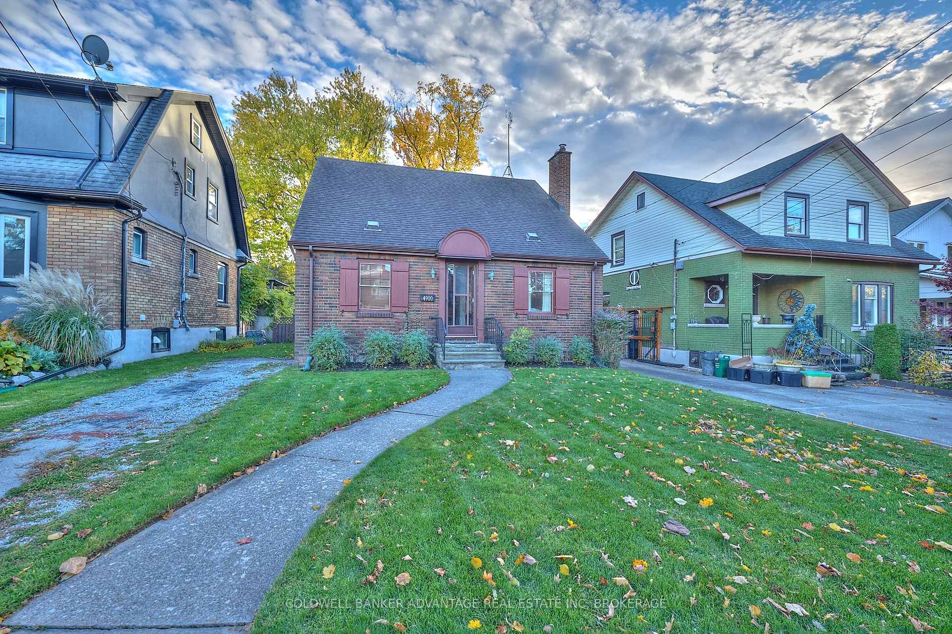 Photo 1 of 4900 Simcoe Street, Niagara Falls, Cherrywood — HOMEH