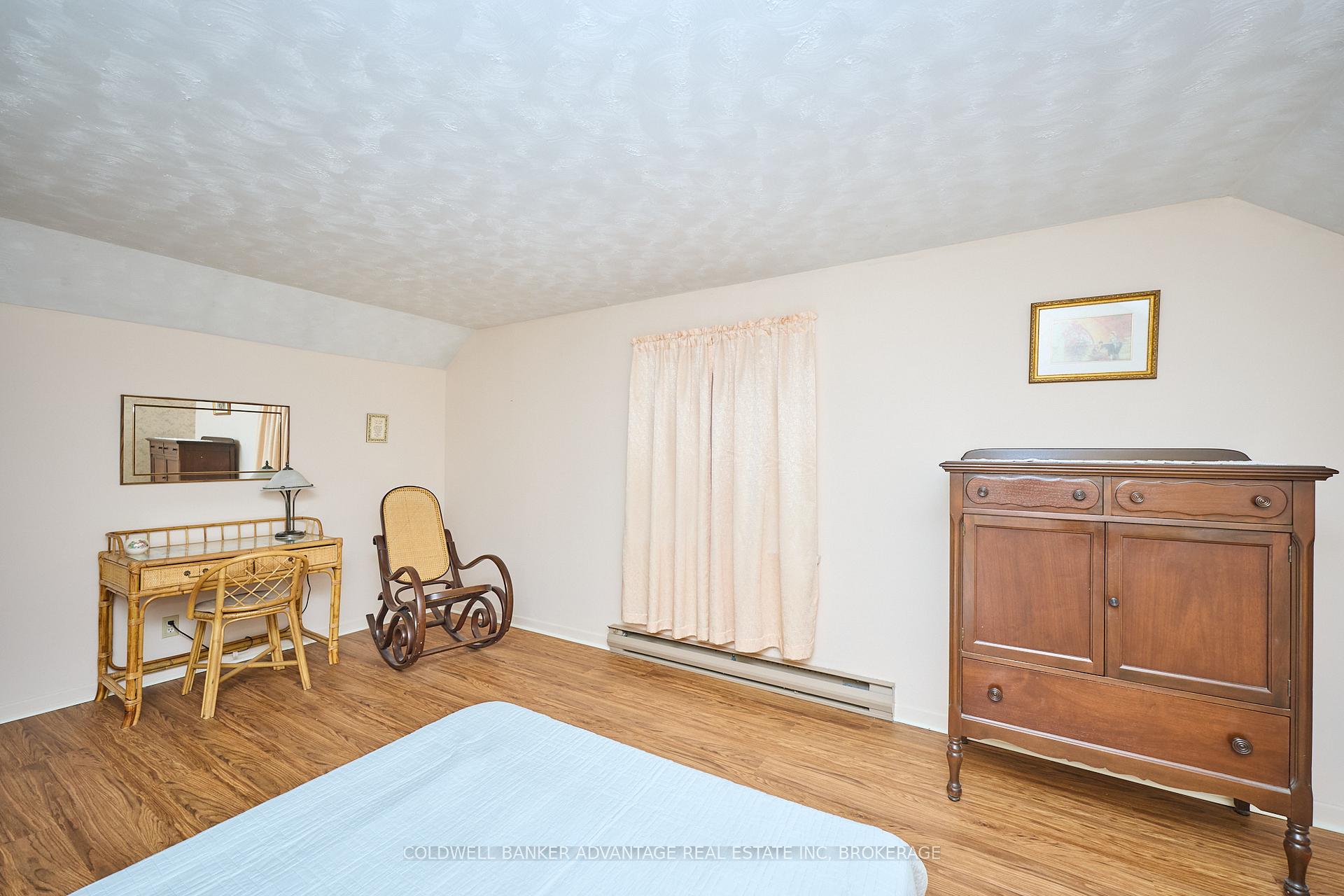 Photo 19 of 4900 Simcoe Street, Niagara Falls, Cherrywood — HOMEH