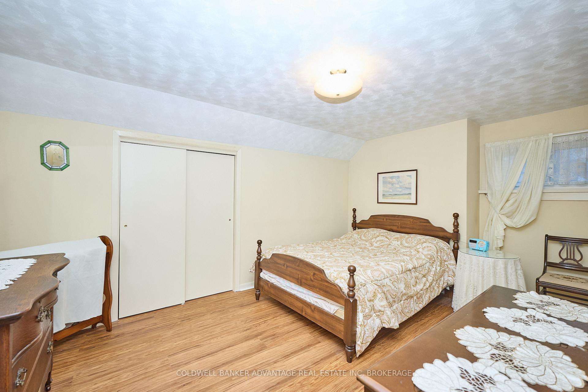 Photo 21 of 4900 Simcoe Street, Niagara Falls, Cherrywood — HOMEH