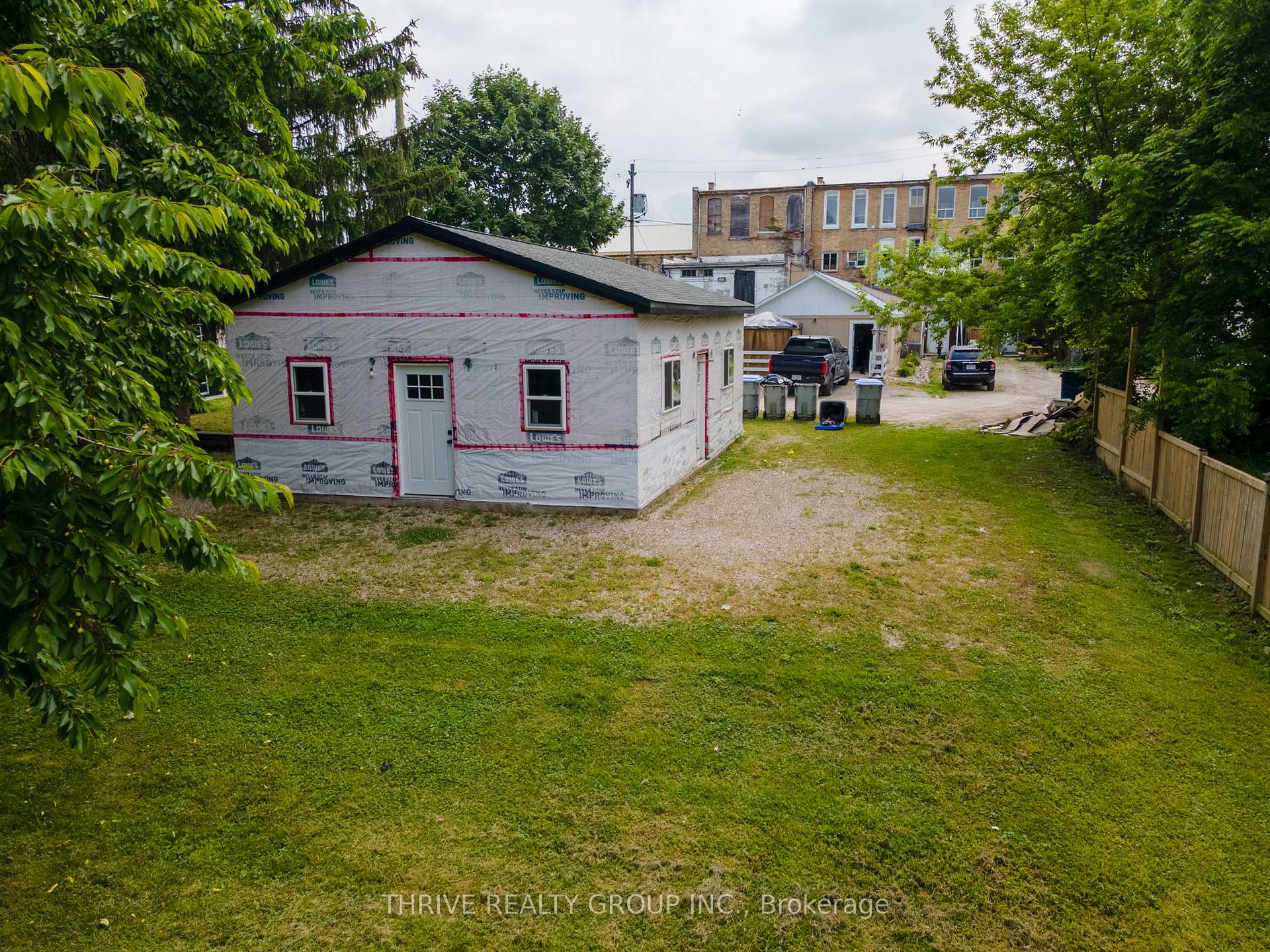 Photo 27 of 176 Mill Street, North Middlesex, Parkhill — HOMEH