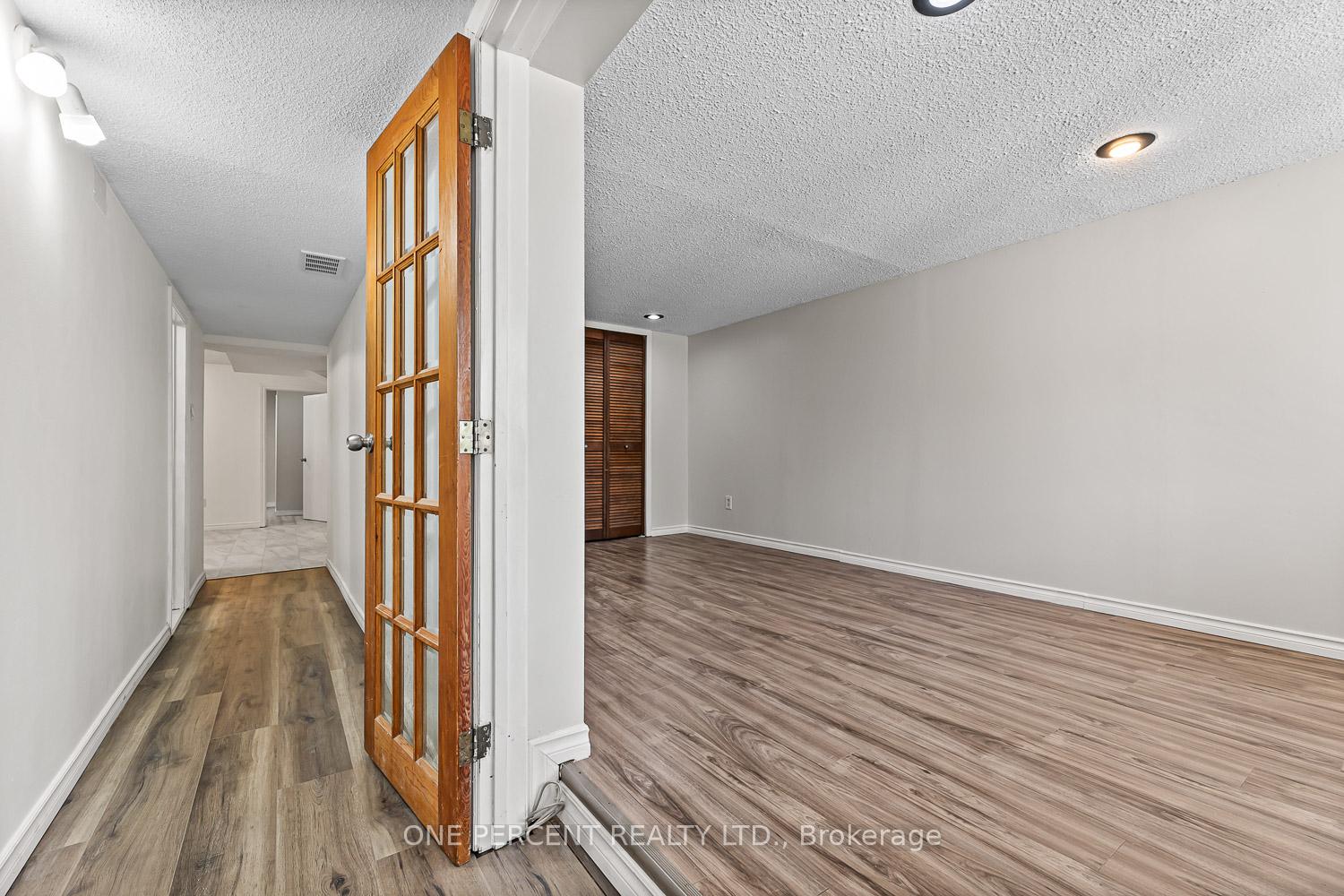Photo 14 of 178 Burbank Crescent, Orangeville — HOMEH