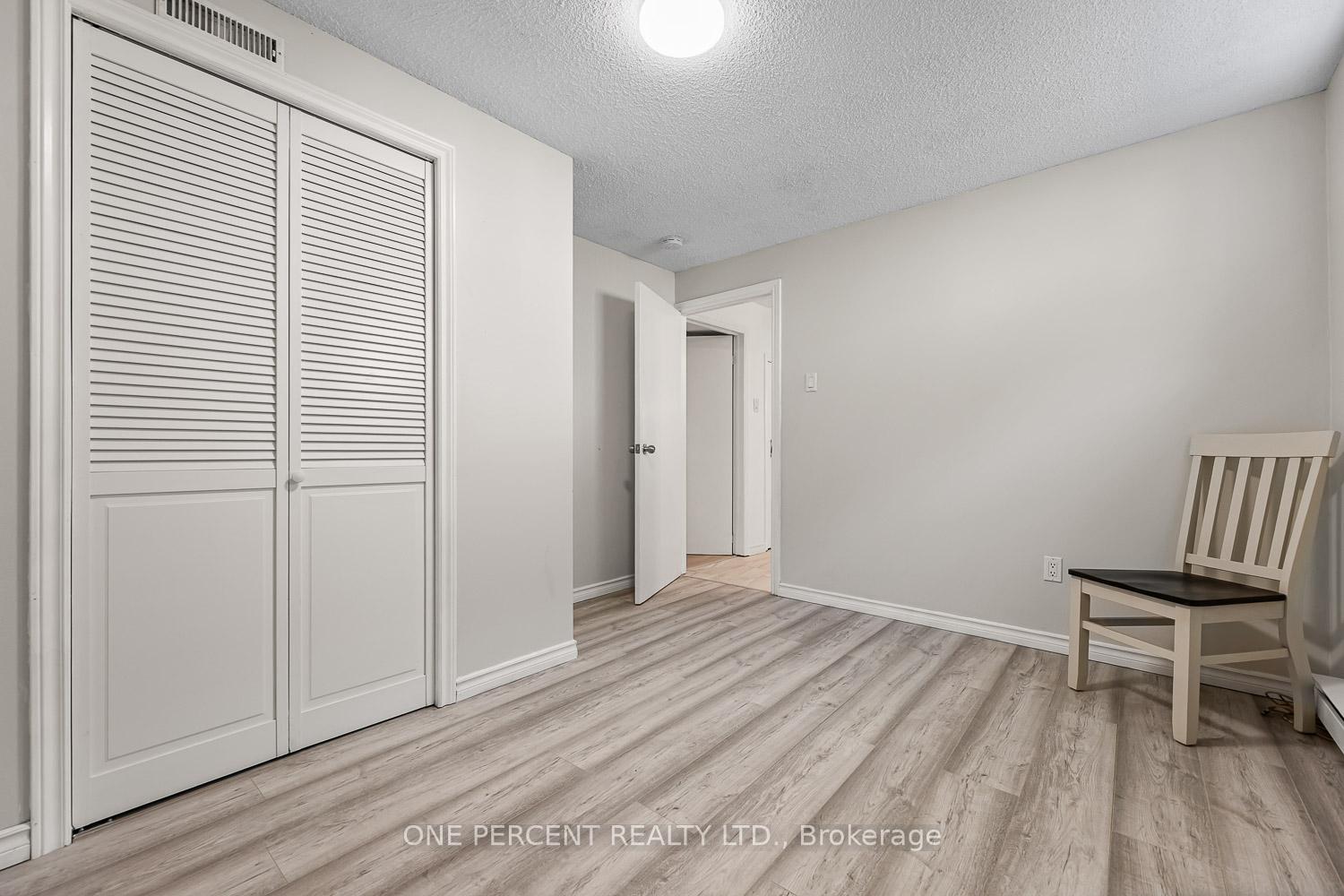 Photo 40 of 178 Burbank Crescent, Orangeville — HOMEH