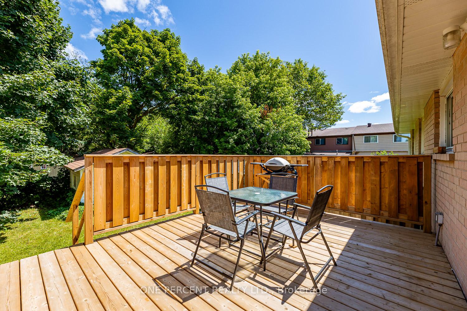 Photo 15 of 178 Burbank Crescent, Orangeville — HOMEH