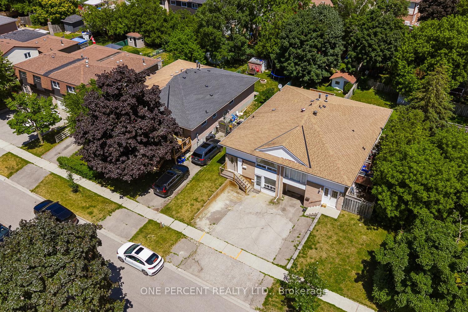 Photo 29 of 178 Burbank Crescent, Orangeville — HOMEH