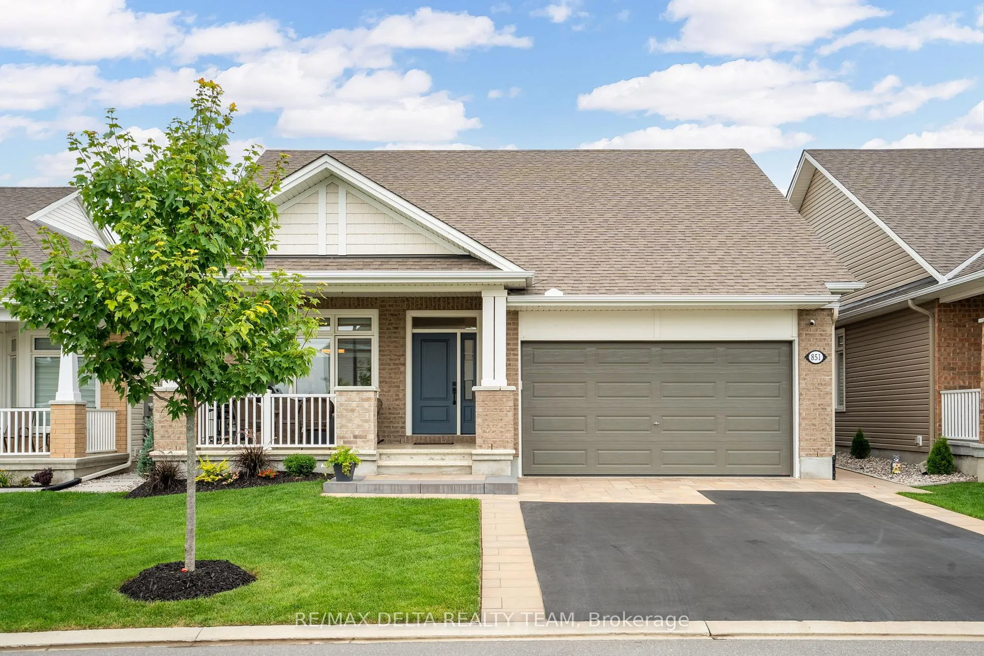 Photo 2 of 851 Tewin Circle, Ottawa, Camelot — HOMEH